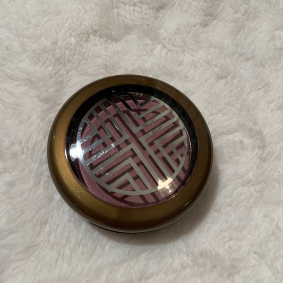 MAC Beauty Powder Blush ON A MISSION Rare NIB - Picture 2 of 6